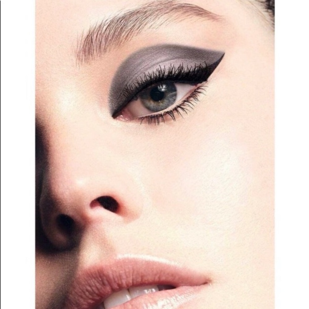 Stila Liquid Eye Shadow Smoky Silk New
